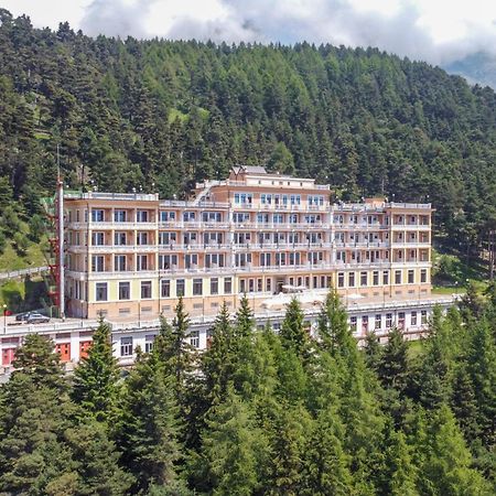 Pracatinat Hotel & Restaurant フェネストレッレ エクステリア 写真
